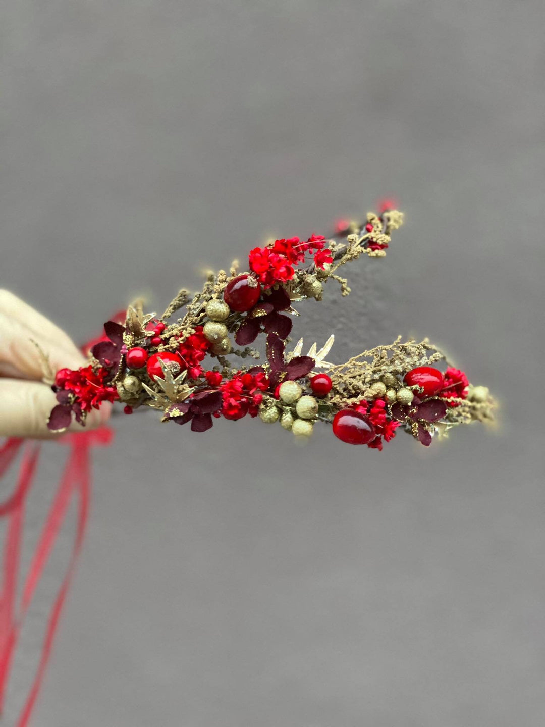Christmas Flower Hair Crown Set: Mother Daughter Winter Photo Prop – handmade floral hair accessory by magaela