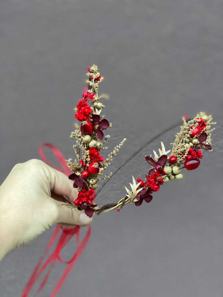 Christmas Flower Hair Crown Set: Mother Daughter Winter Photo Prop – handmade floral hair accessory by magaela