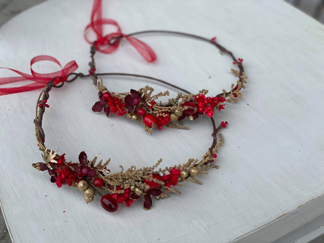 Christmas Flower Hair Crown Set: Mother Daughter Winter Photo Prop – handmade floral hair accessory by magaela