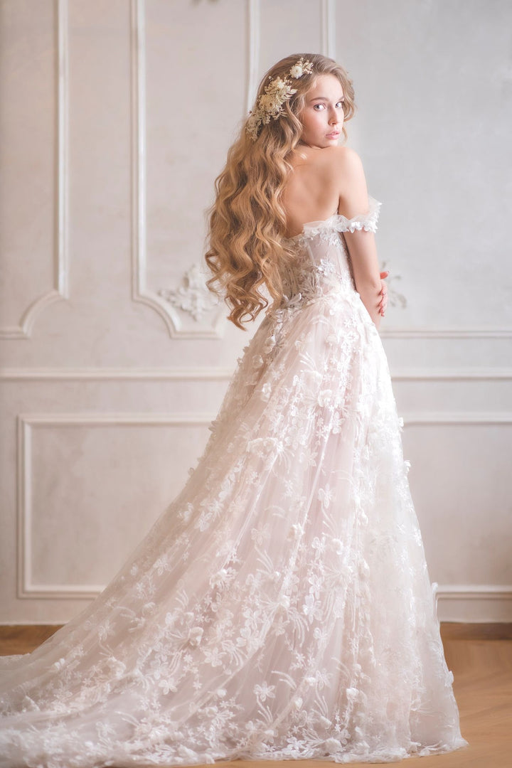 Ivory Preserved Flower Wedding Hair Vine - Bridal Headpiece – handmade floral hair accessory by magaela