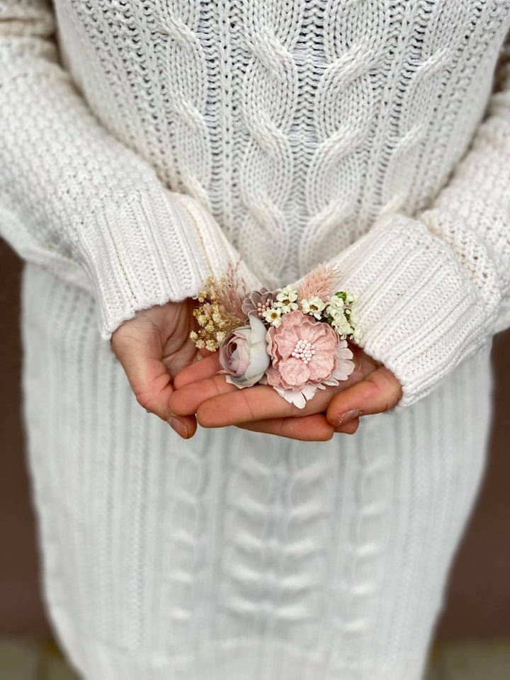 Blush Pink Flower Brooch: Romantic Wedding Accessory – handmade floral hair accessory by magaela