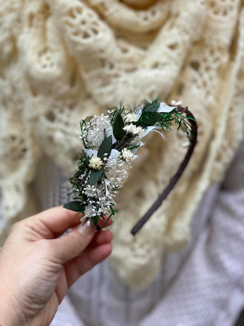 White Flower Bridal Headband: Winter Wedding Hair Piece – handmade floral hair accessory by magaela