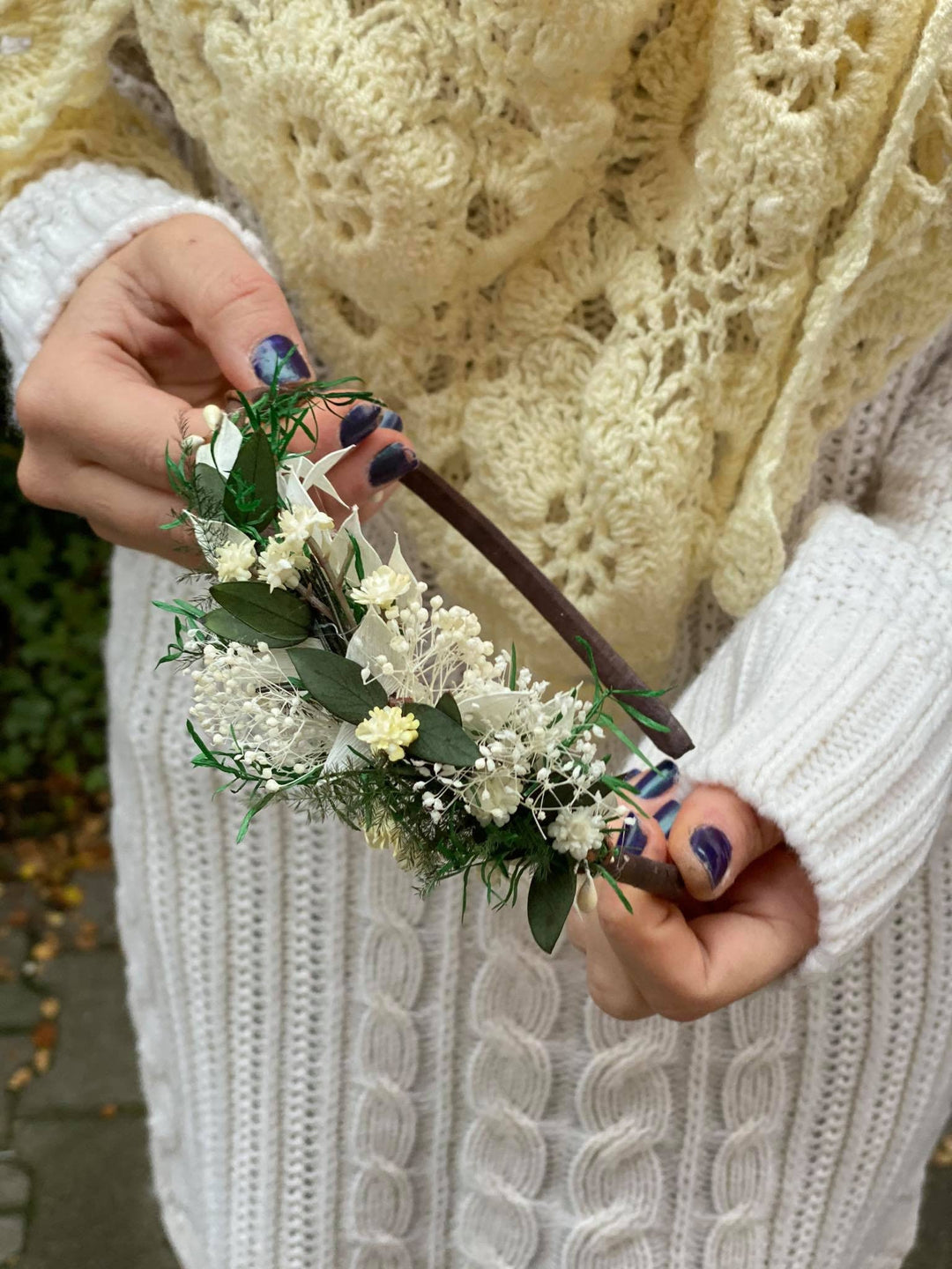 White Flower Bridal Headband: Winter Wedding Hair Piece – handmade floral hair accessory by magaela