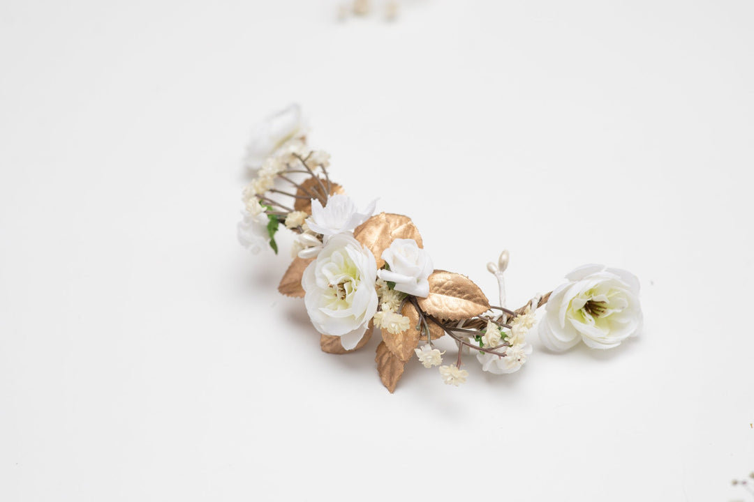 White Flower Bridal Hair Comb: Gold Wedding Hair Vine – handmade floral hair accessory by magaela