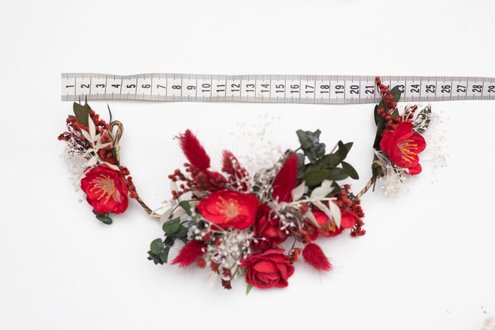Red Flower Bridal Hair Comb: Flexible Wedding Hair Vine – handmade floral hair accessory by magaela