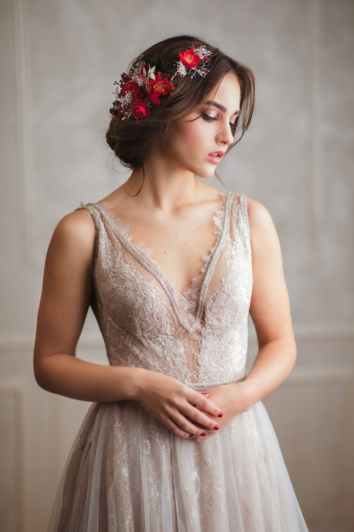 Red Flower Bridal Hair Comb: Flexible Wedding Hair Vine – handmade floral hair accessory by magaela