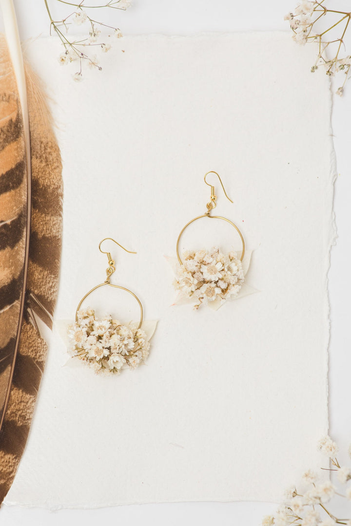 Baby's Breath Flower Earrings: Golden Circle Wedding Jewelry – handmade floral hair accessory by magaela