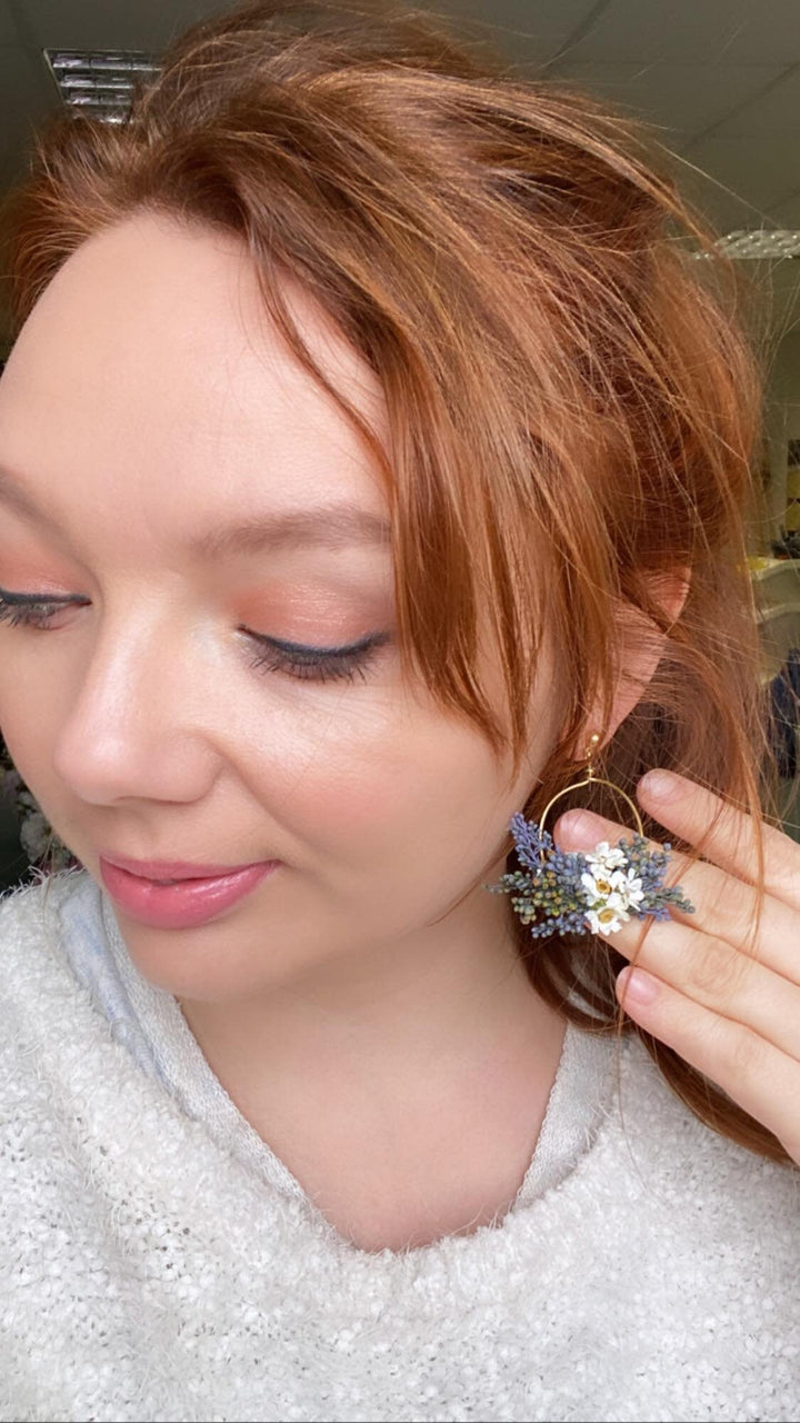 Lavender Circle Dangle Earrings: Dried Flower Wedding Jewelry – handmade floral hair accessory by magaela