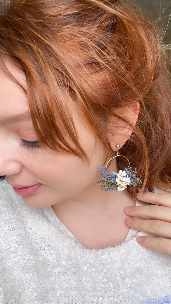 Lavender Circle Dangle Earrings: Dried Flower Wedding Jewelry – handmade floral hair accessory by magaela