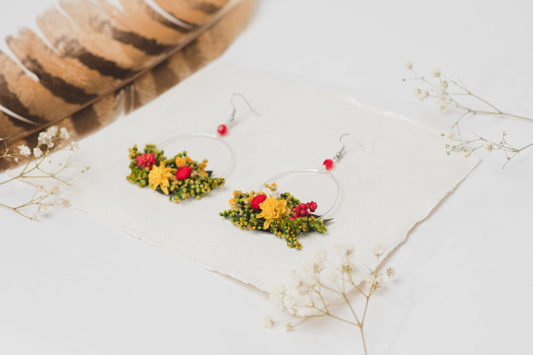 Floral Circle Dangle Earrings: Handmade Preserved Flower Jewelry – handmade floral hair accessory by magaela