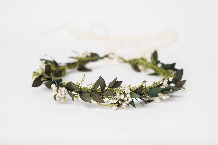Baby's Breath Flower Crown: Natural Wedding Hair Wreath – handmade floral hair accessory by magaela