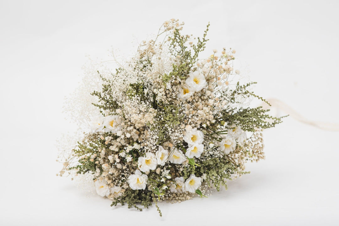 Natural Baby's Breath Wedding Bouquet: Rustic Barn Decor – handmade floral hair accessory by magaela