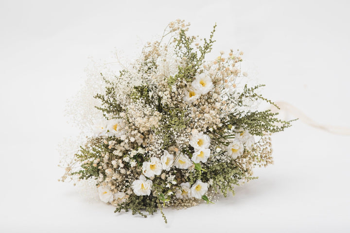 Natural Baby's Breath Wedding Bouquet: Rustic Barn Decor – handmade floral hair accessory by magaela