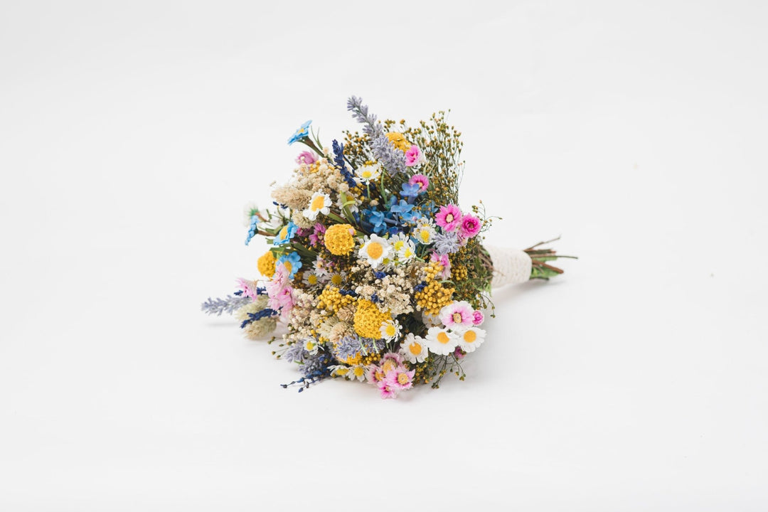 Wildflower Wedding Bouquet: Colorful Meadow Daisies & Lavender – handmade floral hair accessory by magaela