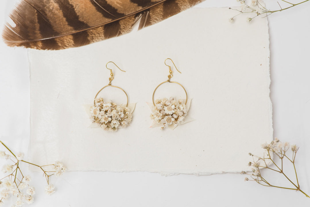Baby's Breath Flower Earrings: Golden Circle Wedding Jewelry – handmade floral hair accessory by magaela