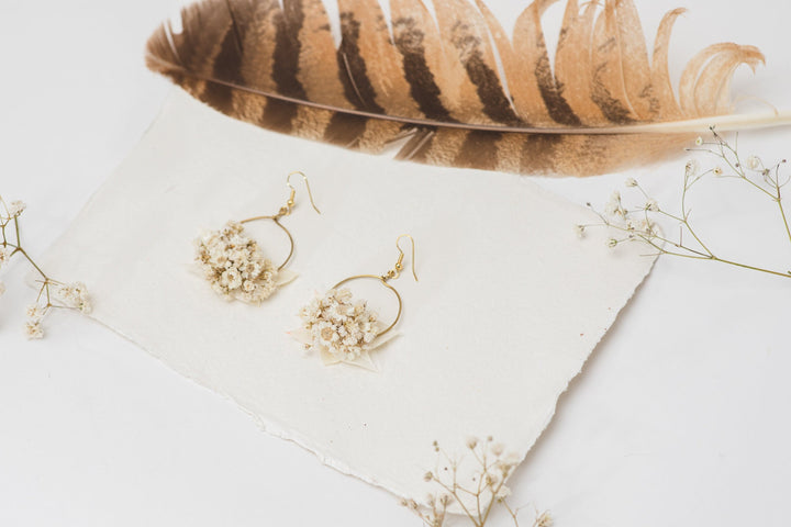 Baby's Breath Flower Earrings: Golden Circle Wedding Jewelry – handmade floral hair accessory by magaela