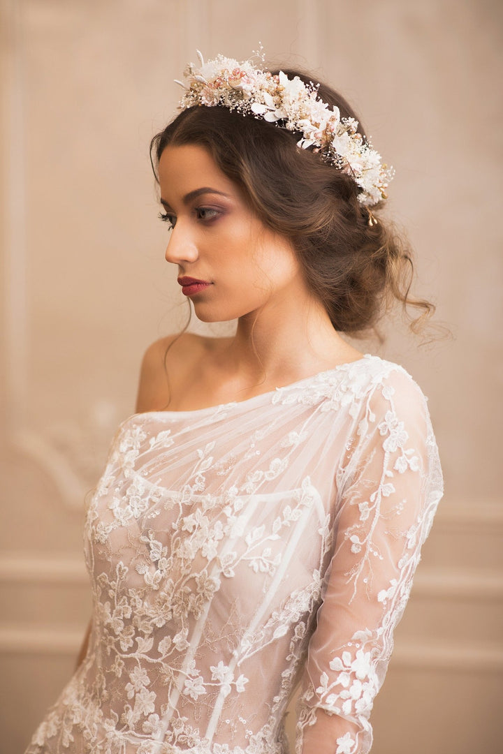Ivory Flower Bridal Crown: Boho Wedding Hair Wreath – handmade floral hair accessory by magaela