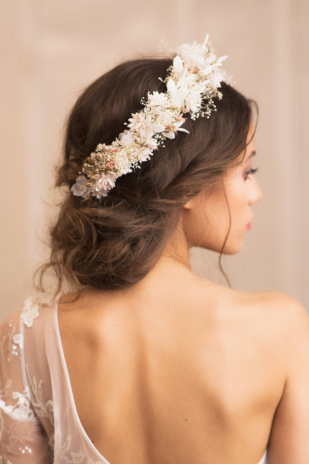 Ivory Flower Bridal Crown: Boho Wedding Hair Wreath – handmade floral hair accessory by magaela