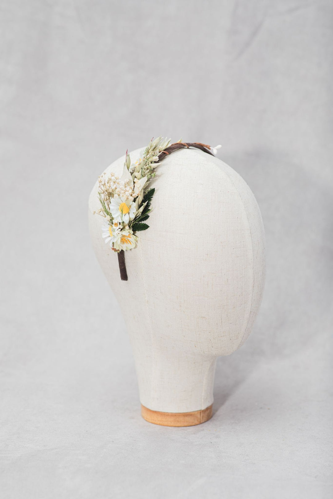 Daisy Flower Headband: Preserved Ivory Floral Crown, Spring Wedding – handmade floral hair accessory by magaela