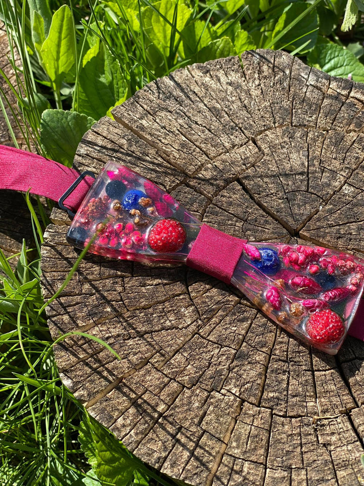 Raspberry Resin Bow Tie: Groom's Berry Bowtie – handmade floral hair accessory by magaela