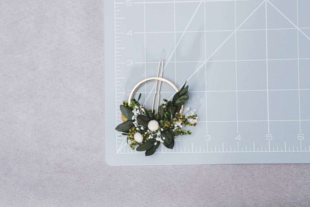 Greenery Flower Hair Clip, Bridal Hair Accessory – handmade floral hair accessory by magaela