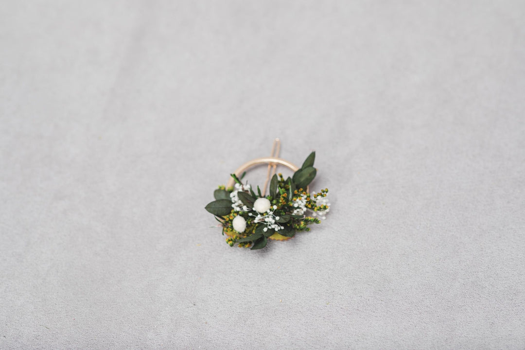 Greenery Flower Hair Clip, Bridal Hair Accessory – handmade floral hair accessory by magaela