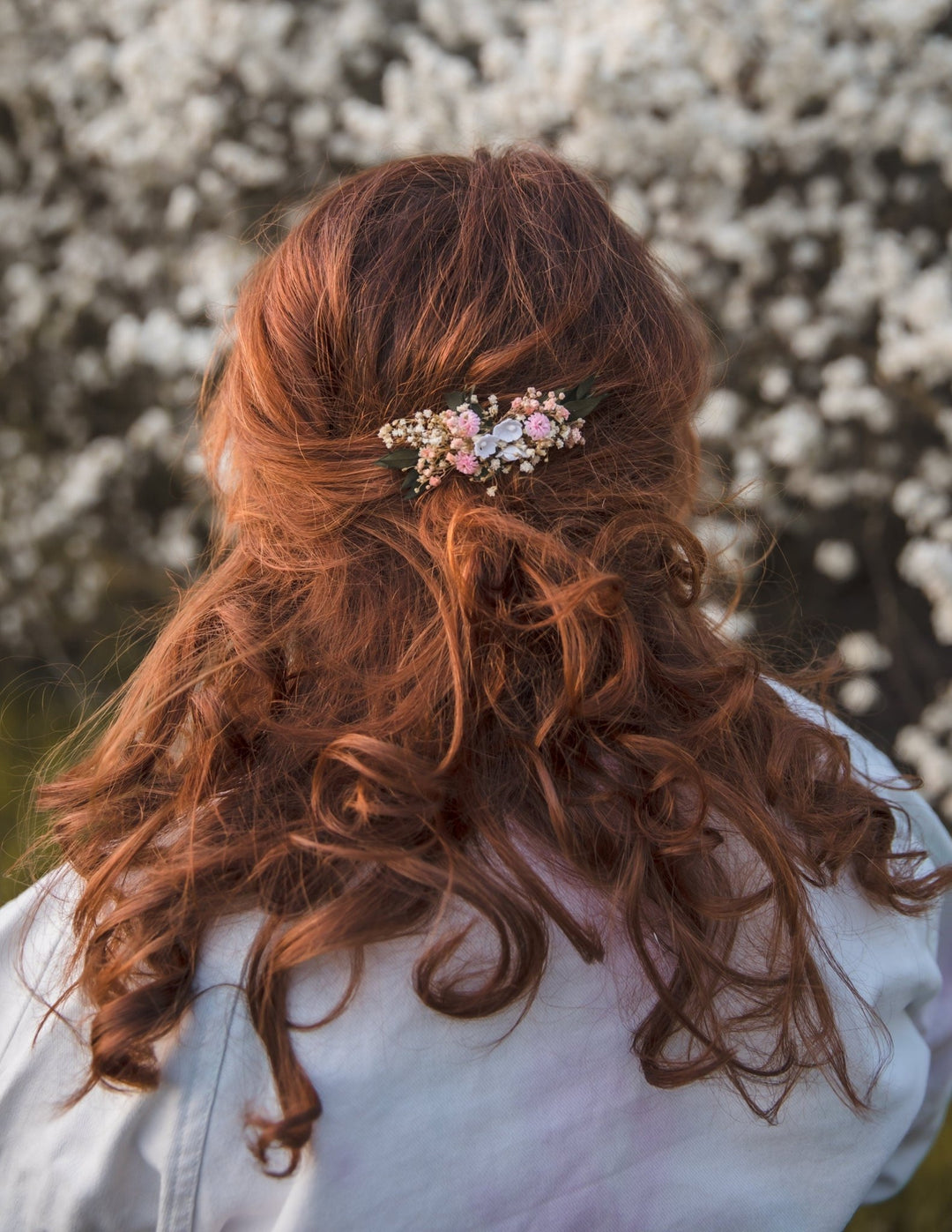 Bridal Flower Hair Comb: Baby's Breath, Pink & Beige Headpiece – handmade floral hair accessory by magaela