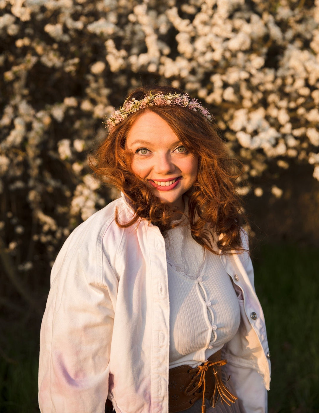 Preserved Baby's Breath Flower Crown: Romantic Blush Wedding Headpiece – handmade floral hair accessory by magaela