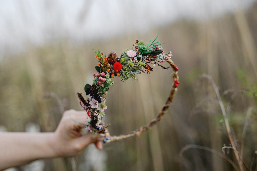 Woodland Bridal Hair Wreath: Forest Wedding Flower Crown – handmade floral hair accessory by magaela