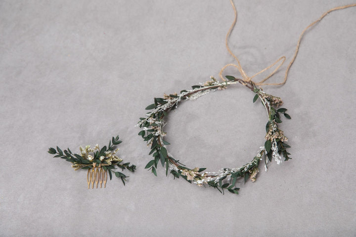 Eucalyptus Wedding Hair Comb: Greenery Bridal Flower Accessories – handmade floral hair accessory by magaela