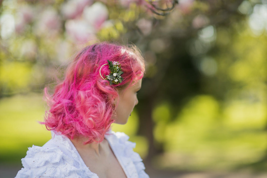 Greenery Flower Hair Clip, Bridal Hair Accessory – handmade floral hair accessory by magaela