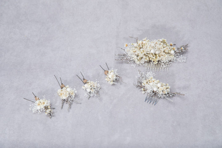 Ivory Baby's Breath Bridal Comb: Dried Flower Wedding Hair Accessory – handmade floral hair accessory by magaela