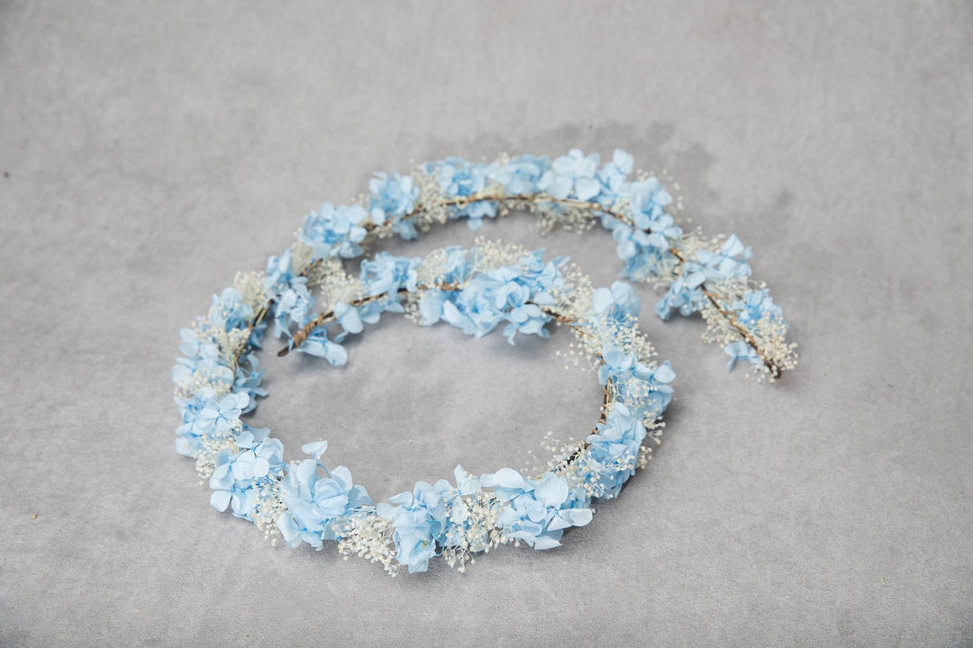 Preserved Hydrangea Baby's Breath Hair Garland: Blue Ivory Bridal Headpiece – handmade floral hair accessory by magaela