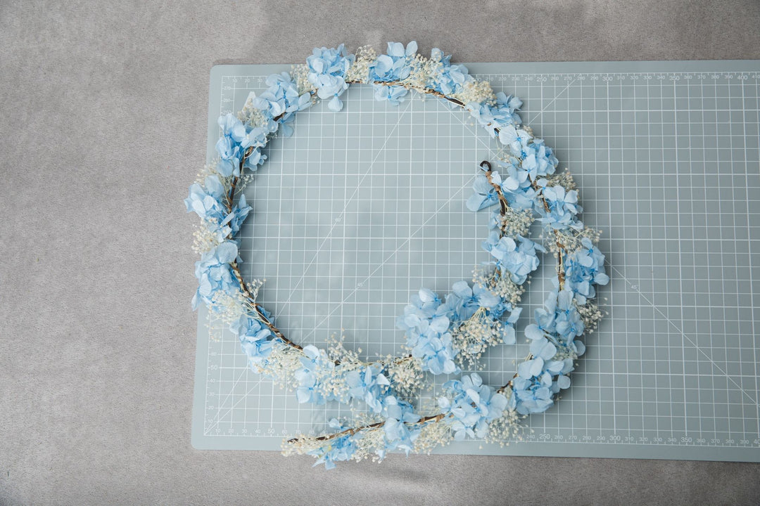 Preserved Hydrangea Baby's Breath Hair Garland: Blue Ivory Bridal Headpiece – handmade floral hair accessory by magaela
