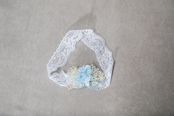 Bridal Garter: Preserved Hydrangea & Gypsophila, Baby Blue Lace – handmade floral hair accessory by magaela
