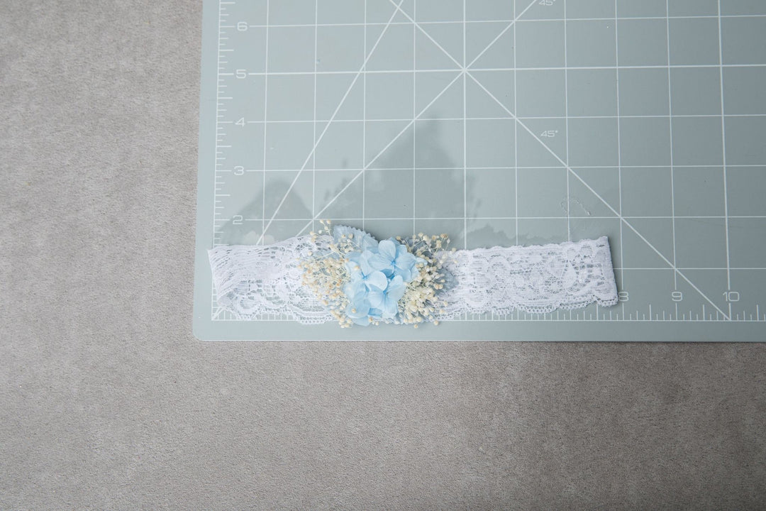 Bridal Garter: Preserved Hydrangea & Gypsophila, Baby Blue Lace – handmade floral hair accessory by magaela