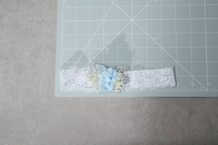 Bridal Garter: Preserved Hydrangea & Gypsophila, Baby Blue Lace – handmade floral hair accessory by magaela