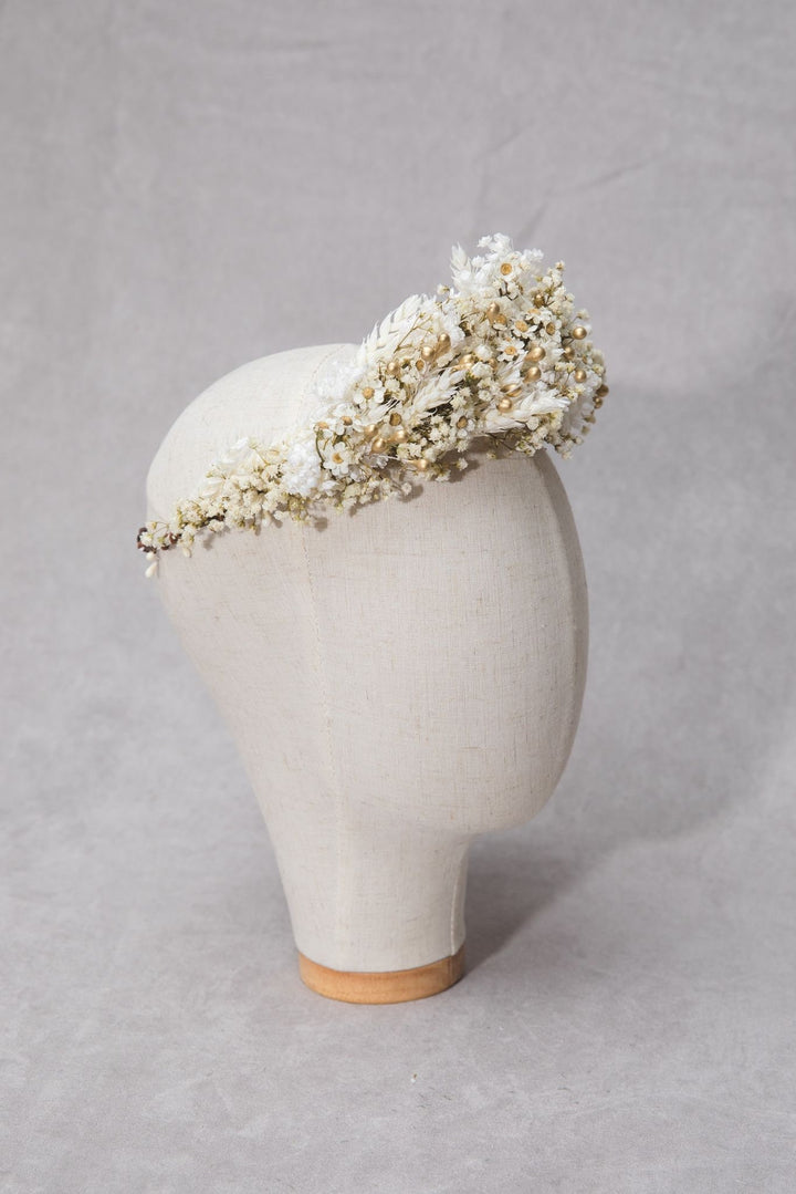Ivory Dried Flower Hair Crown: Natural Bridal Headpiece – handmade floral hair accessory by magaela