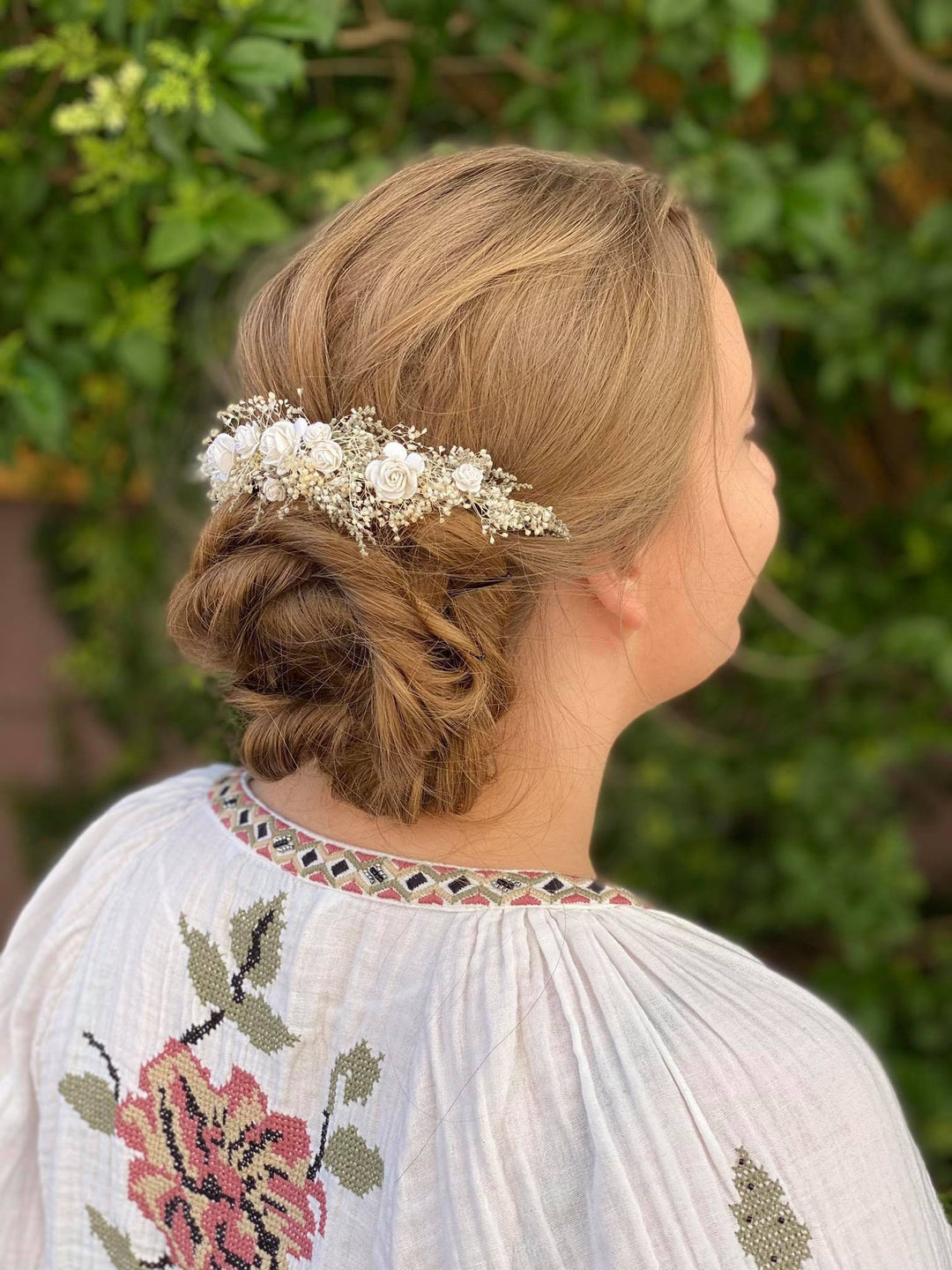 Dried Flower Bridal Hair Comb: Paper Roses, Rustic Wedding Headpiece – handmade floral hair accessory by magaela