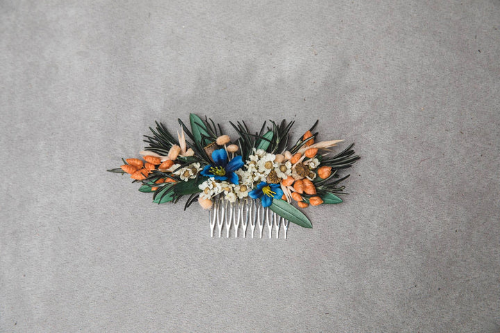 Natural flower set Bridal hair comb Boutonniere for groom Matching wedding accessories Orange and blue hair comb Rosemary and olive leaves – handmade floral hair accessory by magaela