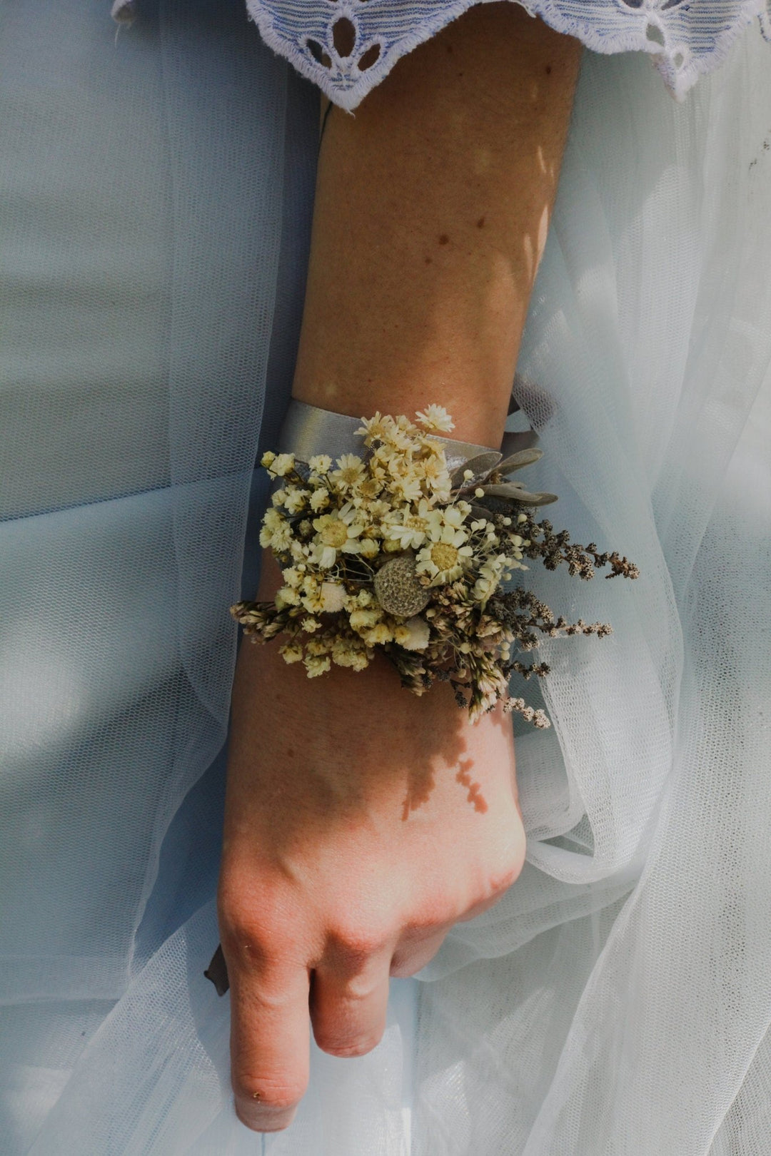 Preserved Baby's Breath Flower Bracelet - Ivory Wedding Corsage – handmade floral hair accessory by magaela