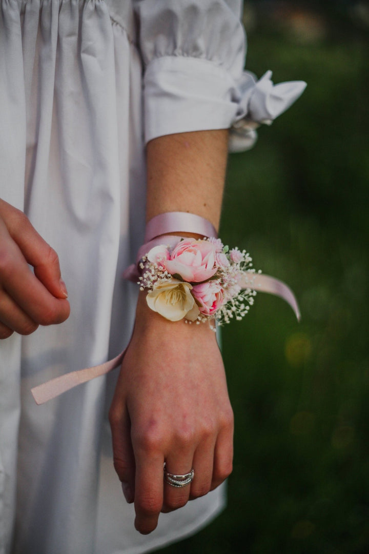 Blush Pink Flower Bracelet: Wedding Corsage with Ribbon – handmade floral hair accessory by magaela