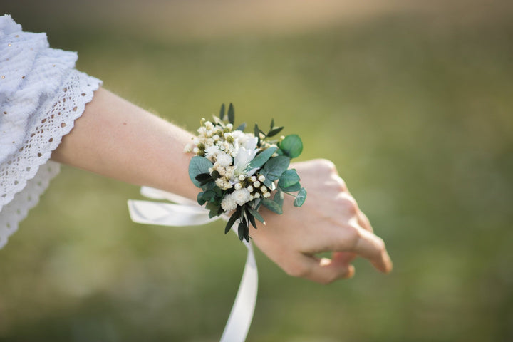 Eucalyptus Bridal Bracelet: Preserved Flower Wedding Jewelry – handmade floral hair accessory by magaela