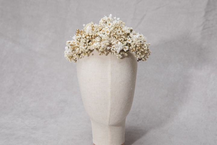 Ivory Dried Flower Hair Crown: Natural Bridal Headpiece – handmade floral hair accessory by magaela
