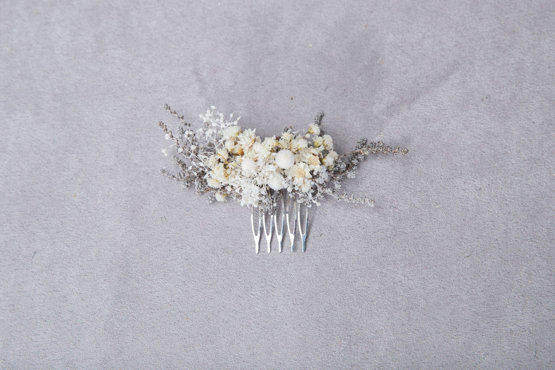 Ivory Baby's Breath Bridal Comb: Dried Flower Wedding Hair Accessory – handmade floral hair accessory by magaela