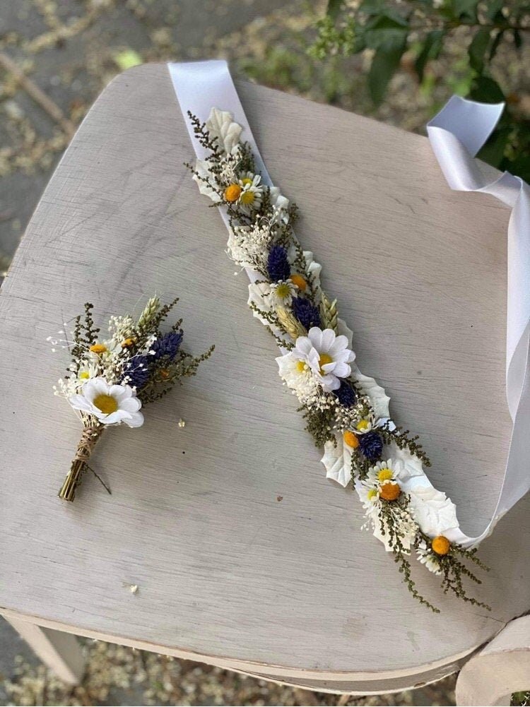 Custom Wedding Accessory Set: 2x Christmas headband with antlers – handmade floral hair accessory by magaela