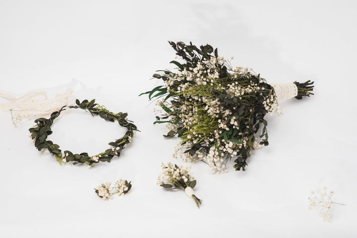 Preserved Eucalyptus Bridal Bouquet: Greenery & Baby's Breath Wedding Flowers – handmade floral hair accessory by magaela
