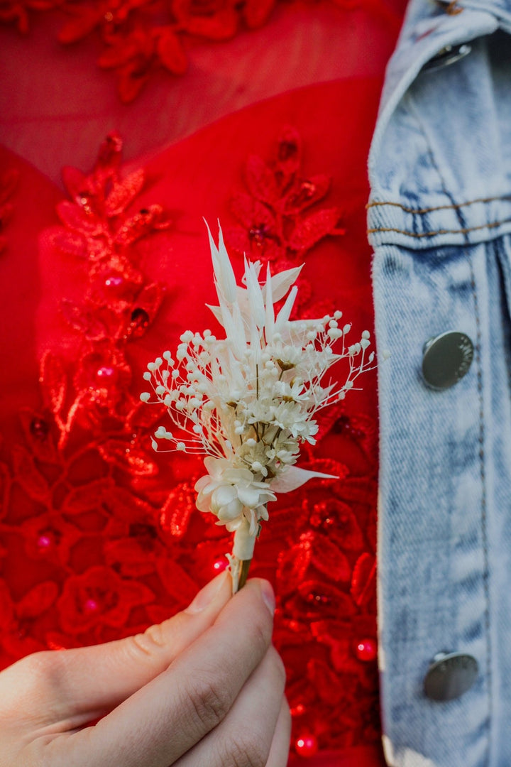 Dried Flower Boutonniere: Ivory Cream Wedding Groomsmen Corsage – handmade floral hair accessory by magaela