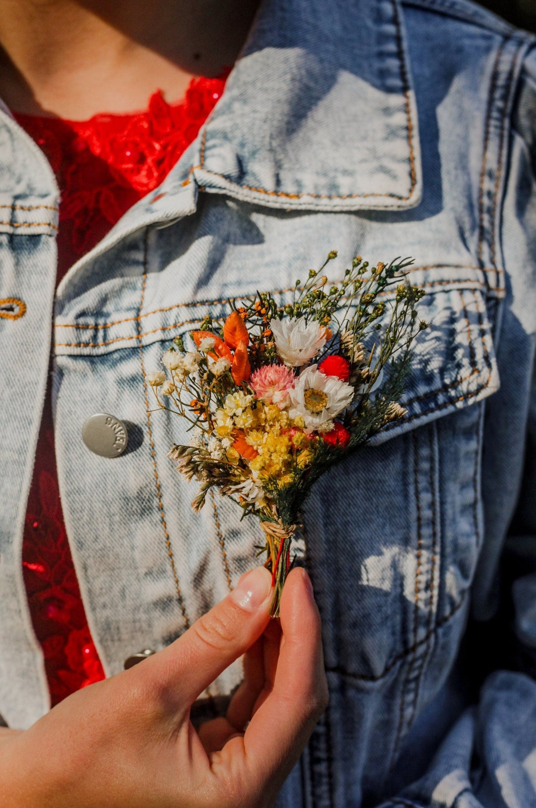 Dried Flower Boutonniere: Natural Meadow Wedding Groom Corsage – handmade floral hair accessory by magaela