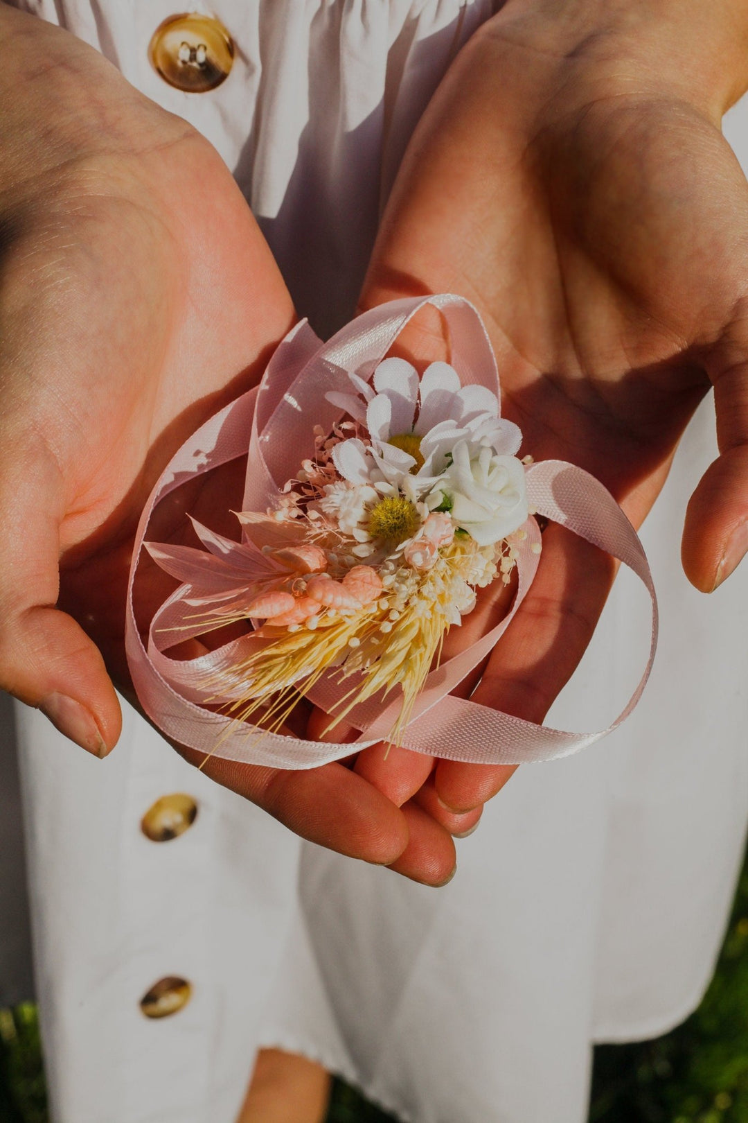 Daisy Flower Bracelet: Blush Wedding Ribbon Wrist Corsage – handmade floral hair accessory by magaela